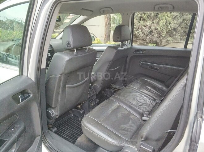 Opel Zafira 2009, 160,000 km - 2.2 l - Bakı