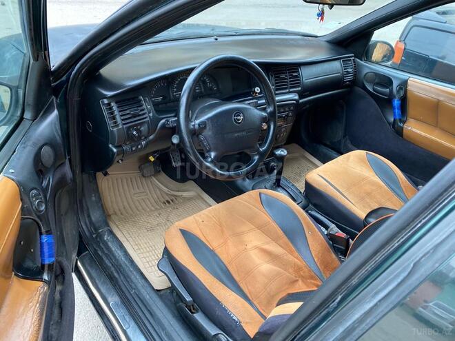 Opel Vectra 1999, 275,840 km - 1.8 л - Sumqayıt
