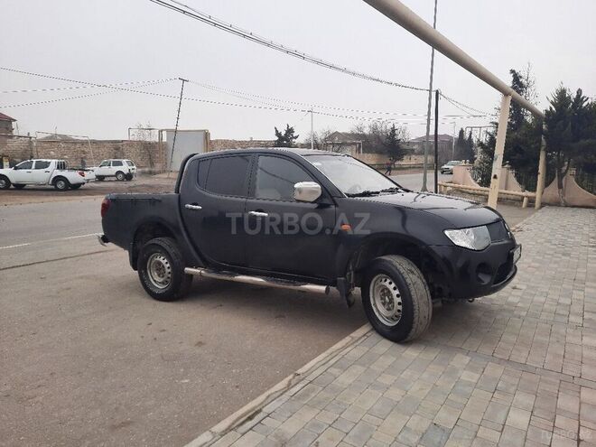 Mitsubishi L200 2007, 350,000 km - 2.5 l - Bakı