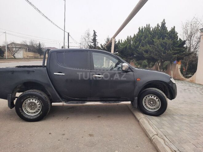 Mitsubishi L200 2007, 350,000 km - 2.5 l - Bakı