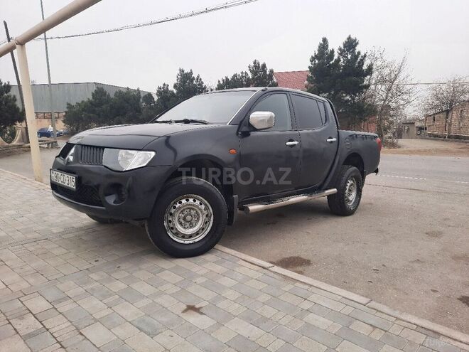 Mitsubishi L200 2007, 350,000 km - 2.5 l - Bakı