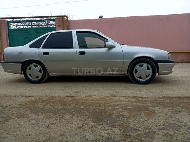 Opel Vectra 1994, 280,000 km - 1.8 l - Bakı
