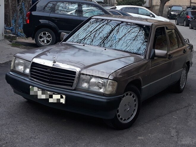 Mercedes 190 1990, 289,657 km - 2.0 л - Bakı