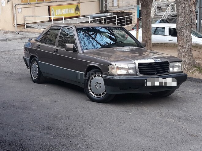 Mercedes 190 1990, 289,657 km - 2.0 л - Bakı