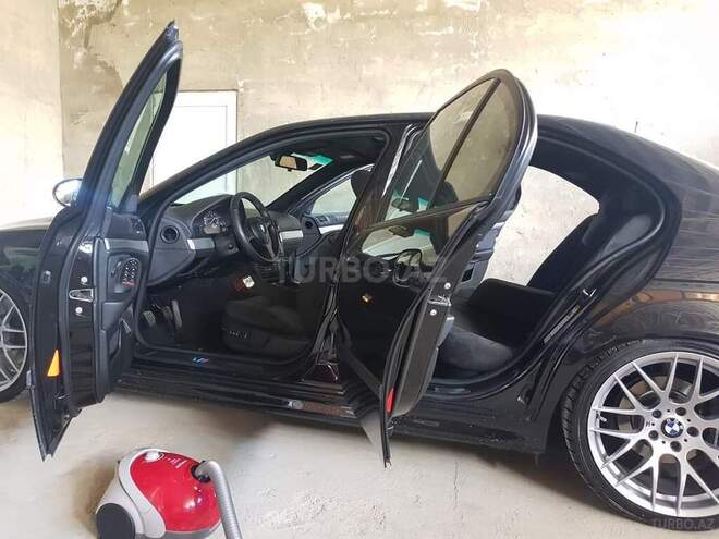 BMW 530 2001, 100,800 km - 3.0 л - Bakı
