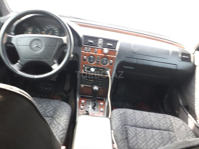 Mercedes C 180 1995, 285,917 km - 1.8 л - Bakı
