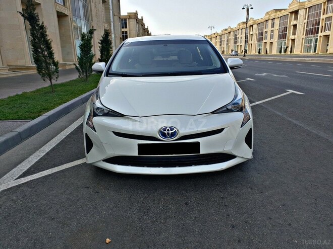 Toyota Prius 2016, 95,000 km - 1.8 л - Bakı