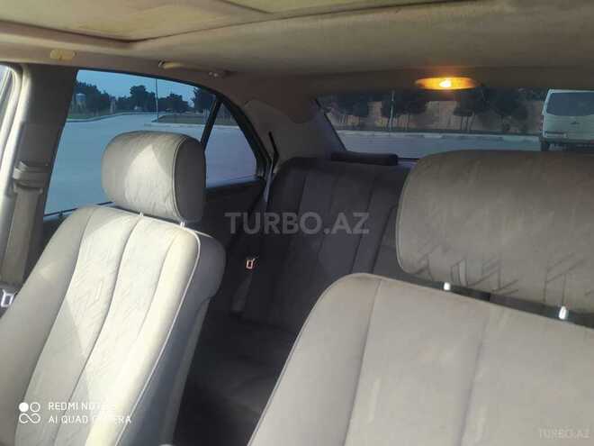 Mercedes E 220 2000, 390,000 km - 2.2 л - Bakı