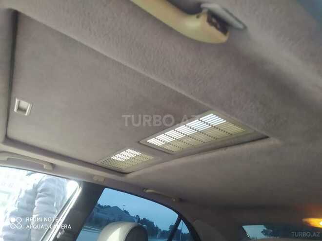 Mercedes E 220 2000, 390,000 km - 2.2 л - Bakı