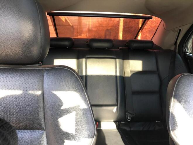 Mercedes C 250 2006, 390,000 km - 2.5 l - Qəbələ