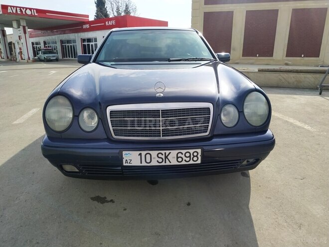 Mercedes E 200 1995, 236,145 km - 2.0 l - Qazax