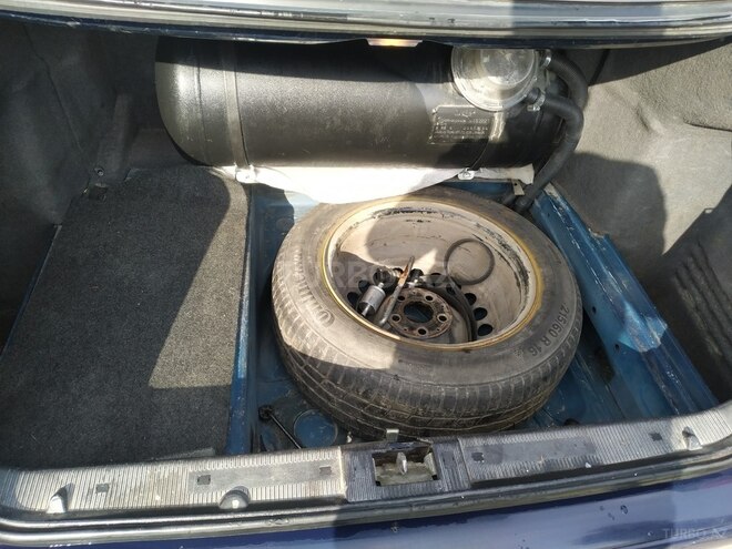Mercedes E 200 1995, 236,145 km - 2.0 l - Qazax