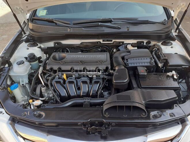 Hyundai Sonata 2010, 124,000 km - 2.4 л - Gəncə