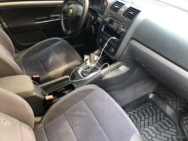 Volkswagen Jetta 2006, 180,000 km - 2.0 l - Bakı