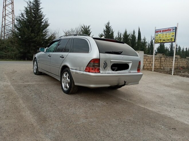 Mercedes C 220 1998, 319,800 km - 2.2 l - Salyan