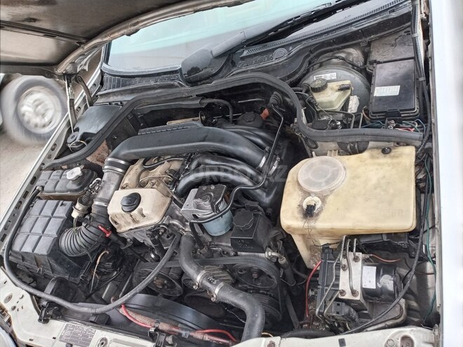 Mercedes C 220 1998, 319,800 km - 2.2 l - Salyan