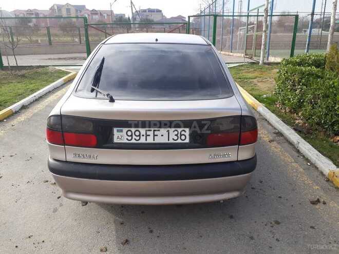 Renault Laguna 1994, 350,000 km - 2.0 l - Bakı
