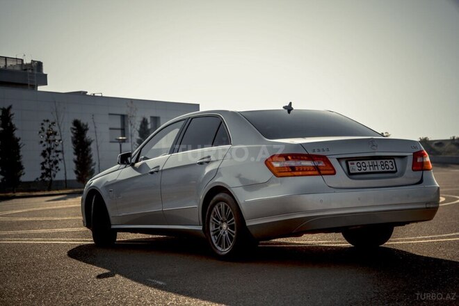 Mercedes E 220 2011, 195,000 km - 2.2 l - Bakı