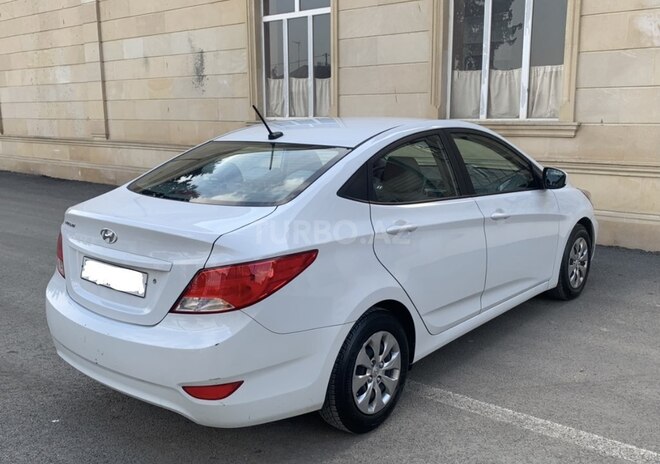 Hyundai Accent 2017, 37,440 km - 1.6 l - Gəncə