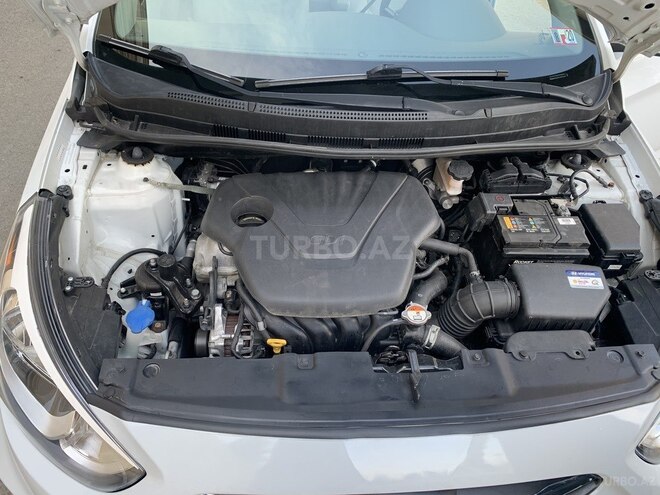 Hyundai Accent 2017, 37,440 km - 1.6 l - Gəncə