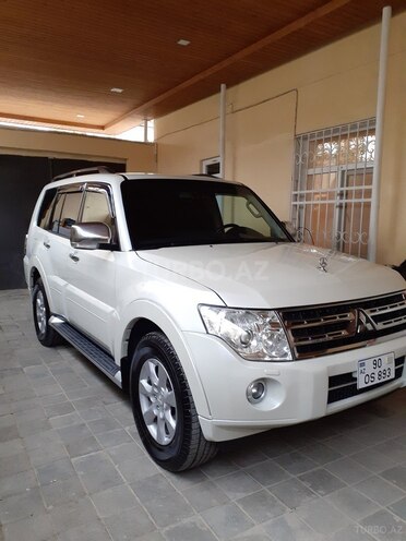Mitsubishi Pajero 2008, 168,300 km - 3.0 л - Bakı