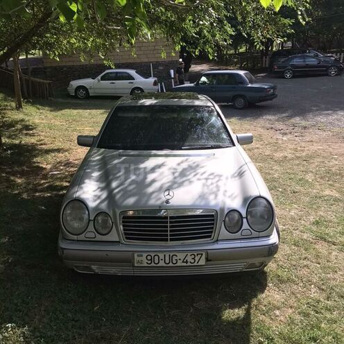 Mercedes E 230 1996, 500,000 km - 2.3 l - Zaqatala