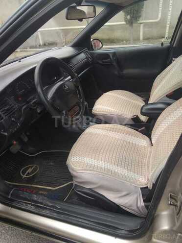 Opel Vectra 1996, 245,127 km - 1.8 л - Sumqayıt