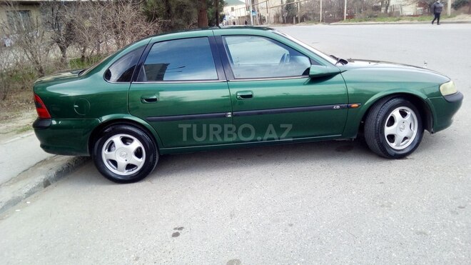 Opel Vectra 1996, 358,469 km - 1.8 л - Bakı