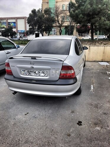 Opel Vectra 1996, 330,000 km - 1.6 l - Bakı