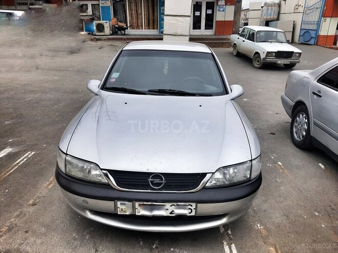 Opel Vectra 1996, 330,000 km - 1.6 l - Bakı
