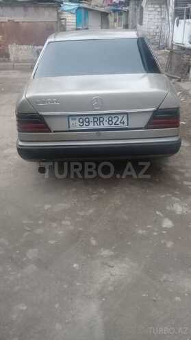 Mercedes E 200 1986, 620,000 km - 2.0 l - Bakı