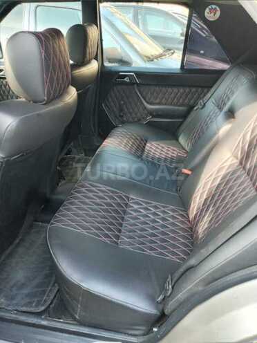 Mercedes E 200 1986, 620,000 km - 2.0 l - Bakı