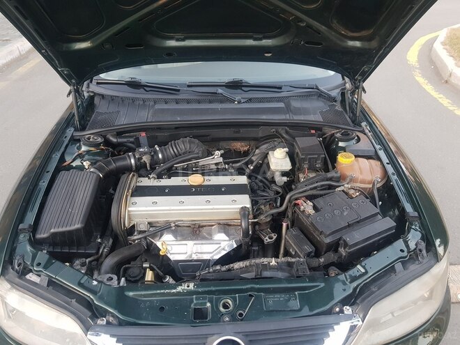 Opel Vectra 1999, 229,000 km - 2.0 l - Gəncə