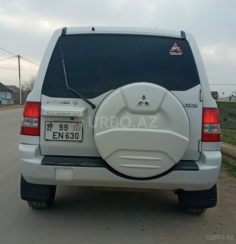 Mitsubishi Pajero io 2002, 250,000 km - 2.0 л - Neftçala