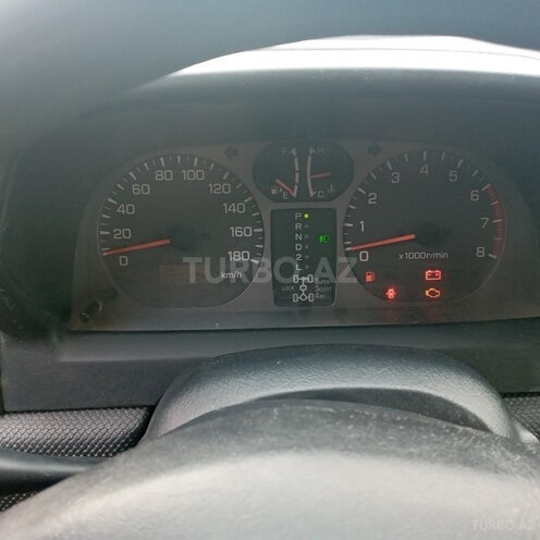 Mitsubishi Pajero io 2002, 250,000 km - 2.0 л - Neftçala