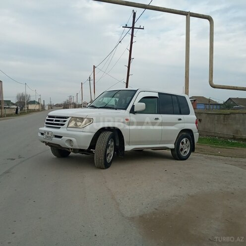 Mitsubishi Pajero io 2002, 250,000 km - 2.0 л - Neftçala