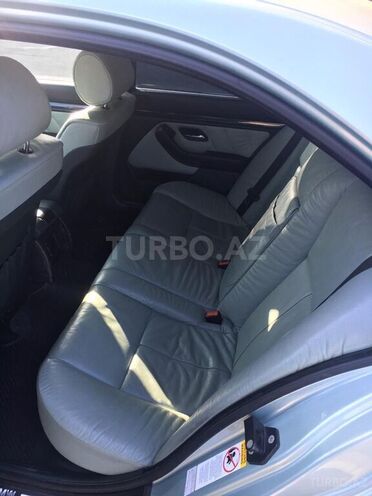 BMW 525 2001, 250,000 km - 2.5 l - Bakı
