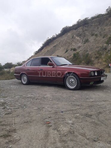 BMW 520 1991, 317,000 km - 2.0 l - Bakı