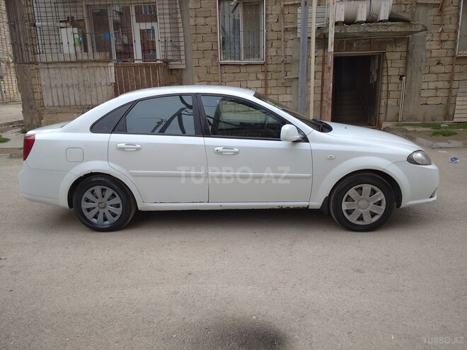 Daewoo Gentra 2014, 350,000 km - 1.5 l - Bakı