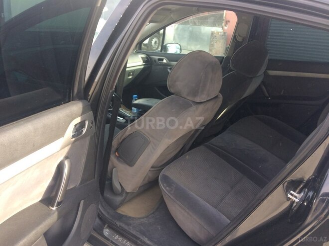 Peugeot 407 2004, 100,000 km - 2.0 l - Bakı