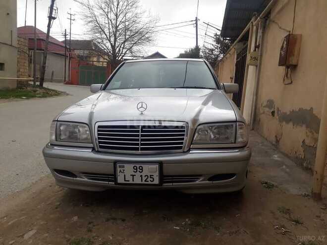 Mercedes C 240 2000, 240,000 km - 2.4 l - Bakı
