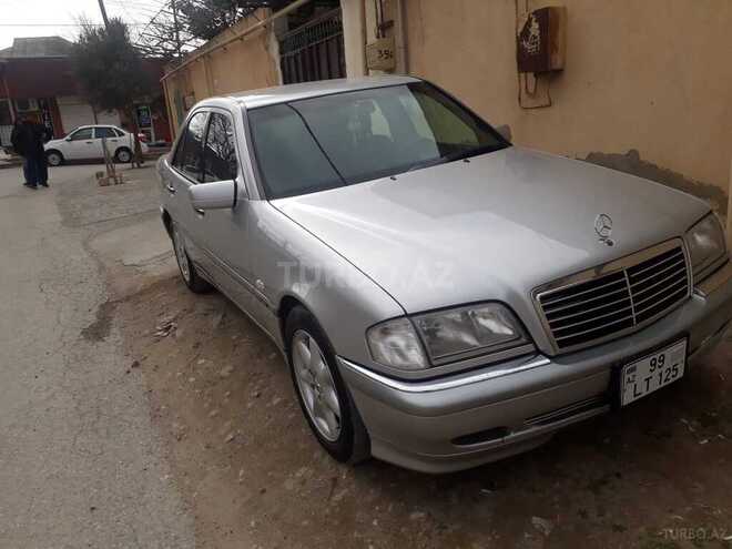 Mercedes C 240 2000, 240,000 km - 2.4 l - Bakı