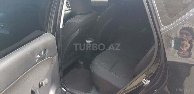 Hyundai i30 2009, 215,000 km - 1.6 л - Bakı