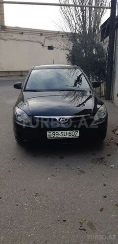 Hyundai i30 2009, 215,000 km - 1.6 л - Bakı