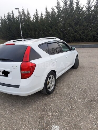 Kia Ceed 2010, 188,270 km - 1.4 l - Quba