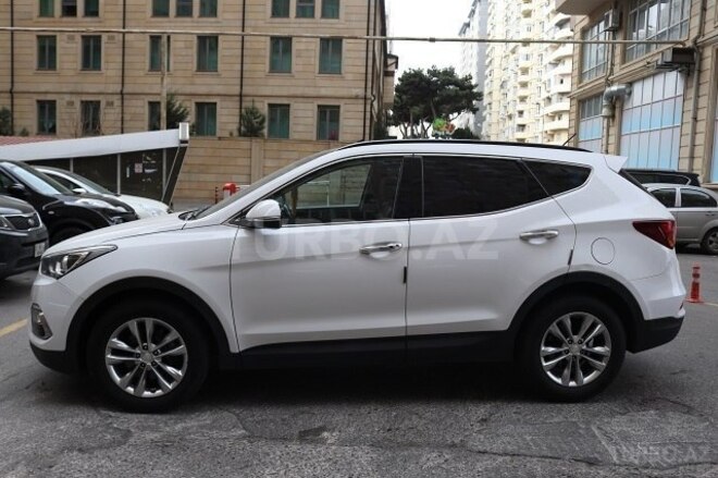 Hyundai Santa Fe 2015, 31,900 km - 2.0 l - Bakı