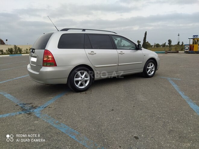 Toyota Corolla 2005, 260,000 km - 1.4 л - Sumqayıt
