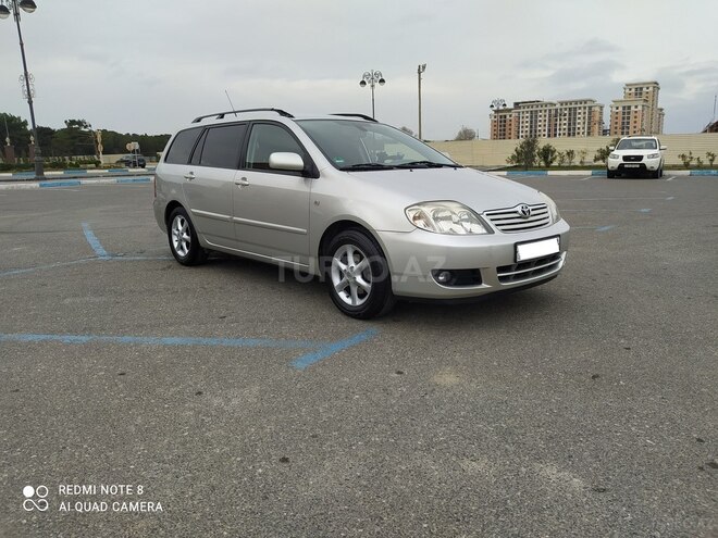 Toyota Corolla 2005, 260,000 km - 1.4 л - Sumqayıt