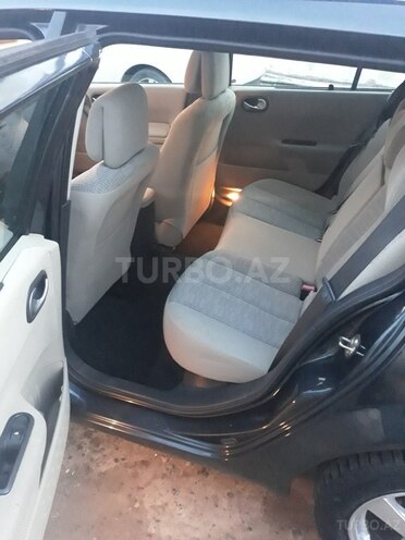 Renault Megane 2006, 330,000 km - 1.4 l - Bakı
