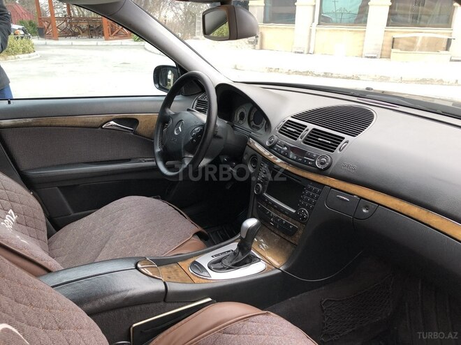 Mercedes E 240 2004, 340,000 km - 2.4 l - Gəncə